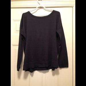 Lululemon navy 3 season sweater with mesh back